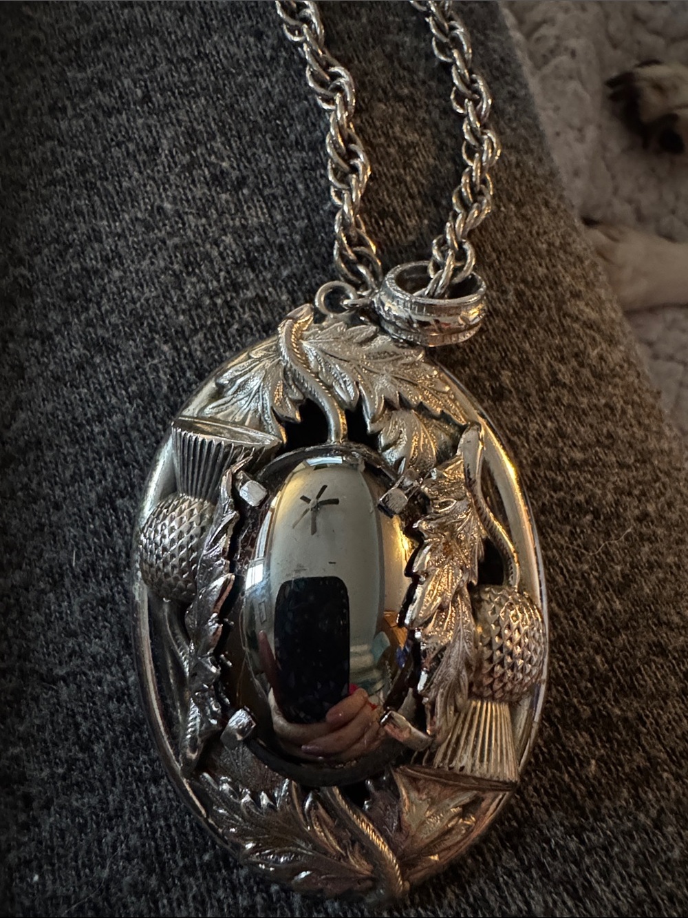 Whiting and Davis Thistle Necklace - Polished Oval Pendant